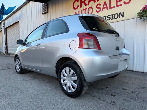 Used 2007 Toyota Yaris 2-Door Hatchback image 9