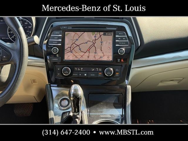 Used 2020 Nissan Maxima 3.5 SL w/ Floor Mat Group FWD image 16