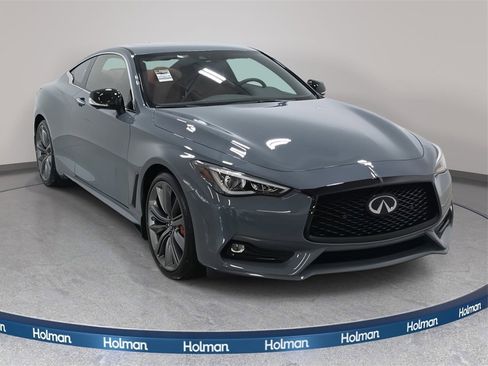 Certified 2022 INFINITI Q60 Red Sport 400 w/ Cargo Package image 3