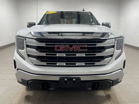 Used 2024 GMC Sierra 1500 SLE w/ Preferred Package image 2