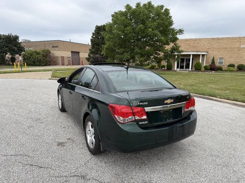 Used 2014 Chevrolet Cruze LT w/ All-Star Edition FWD image 3