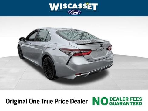 Used 2024 Toyota Camry SE image 20