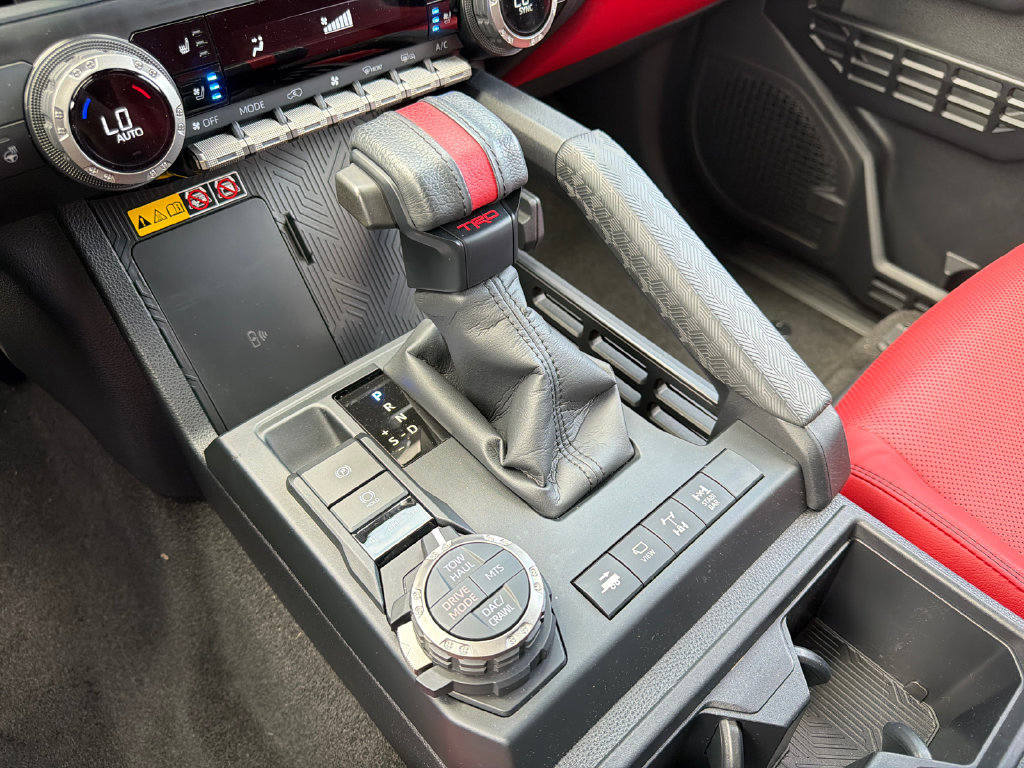 Used 2025 Toyota 4Runner TRD Pro AWD/4WD image 34