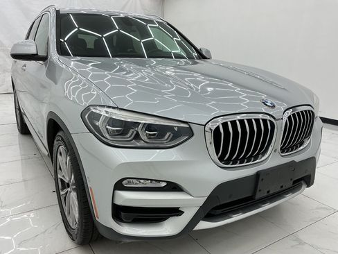 Used 2018 BMW X3 xDrive30i AWD/4WD image 3