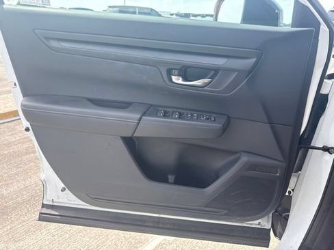 Used 2024 Honda CR-V Sport image 13
