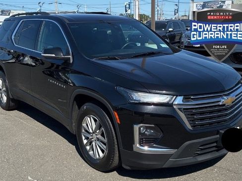Used 2023 Chevrolet Traverse LT AWD/4WD image 1