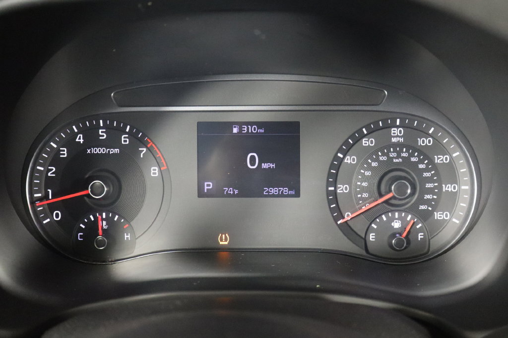 Used 2020 Kia Soul LX FWD image 11