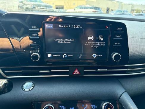 Used 2022 Hyundai Elantra SEL w/ Convenience Package FWD image 18