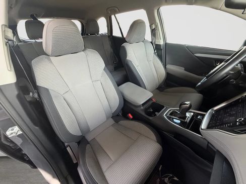 Used 2024 Subaru Outback Premium AWD/4WD image 21
