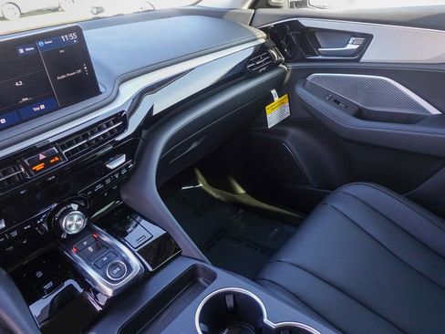 New 2026 Acura MDX SH-AWD image 22