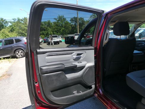Used 2020 RAM 1500 Big Horn RWD image 25