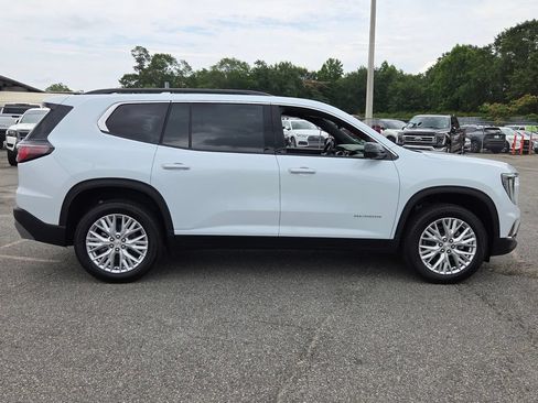 New 2026 GMC Acadia Elevation w/ Elevation Premium Package FWD image 12