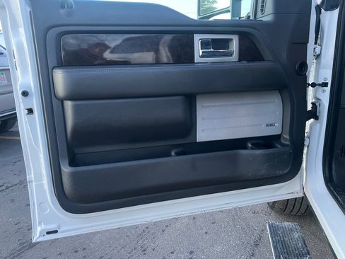 Used 2013 Ford F150 Platinum image 10