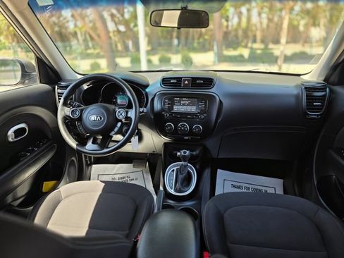 Used 2017 Kia Soul w/ Convenience Package FWD image 28