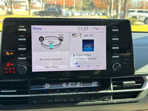 Used 2022 Toyota Sienna XLE image 34