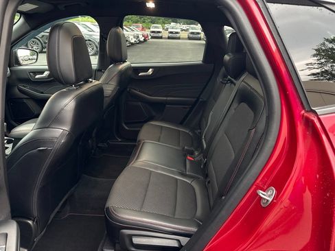 Used 2023 Ford Escape ST-Line w/ Tech Pack #1 AWD/4WD image 9
