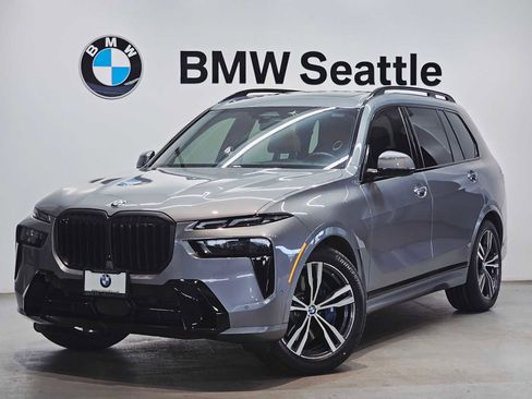 Used 2024 BMW X7 xDrive40i w/ M Sport Package image 1