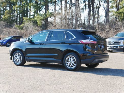 Certified 2024 Ford Edge SEL image 4