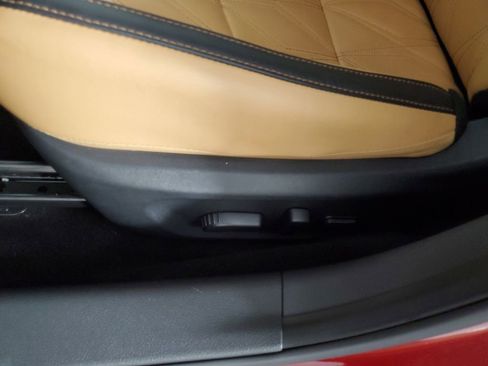 Used 2024 Nissan Sentra SV w/ SV Premium Package image 30