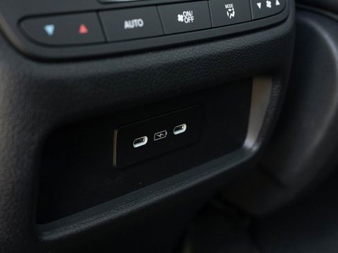 New 2025 Honda Pilot EX-L image 19