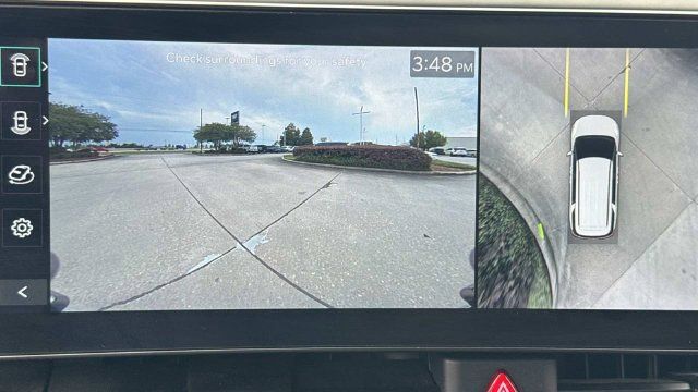 Used 2025 Kia Carnival SX FWD image 29