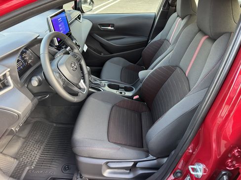 New 2026 Toyota Corolla SE image 2