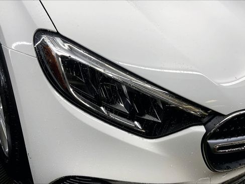 New 2025 Mercedes-Benz GLC 300 4MATIC image 17