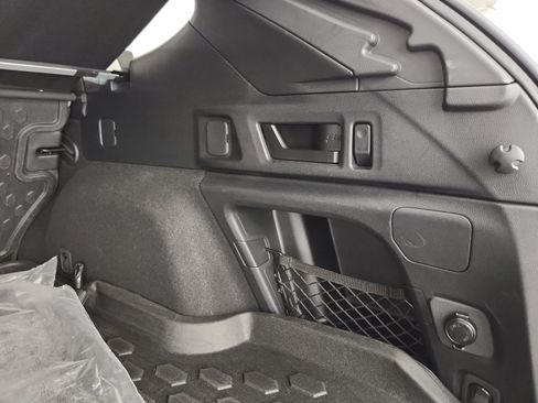 Used 2020 Subaru Outback Limited image 41