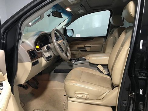 Used 2013 Nissan Armada Platinum image 10