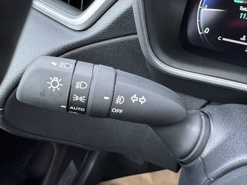 New 2026 Toyota Corolla Cross XLE image 27