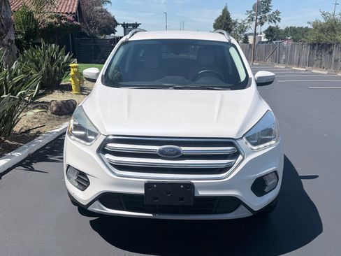 Used 2018 Ford Escape Titanium AWD/4WD image 7