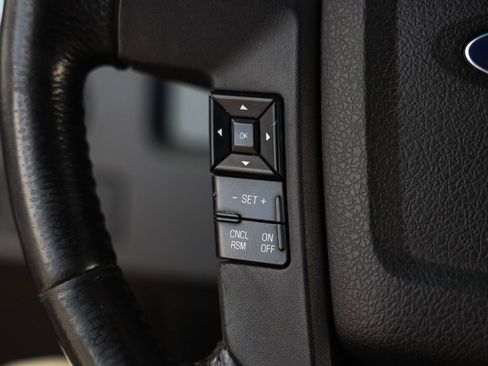 Used 2012 Ford F150 XLT w/ XLT Chrome Pkg AWD/4WD image 26