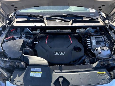 Used 2022 Audi SQ5 Premium Plus AWD/4WD image 32