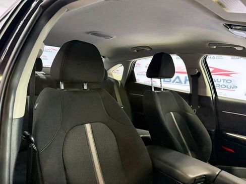Used 2025 Hyundai Sonata SEL FWD image 50