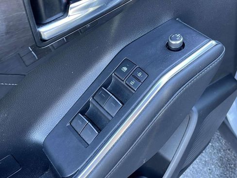 Used 2022 Toyota Highlander Platinum image 23