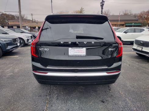 New 2026 Volvo XC90 B6 Plus w/ Protection Package image 8