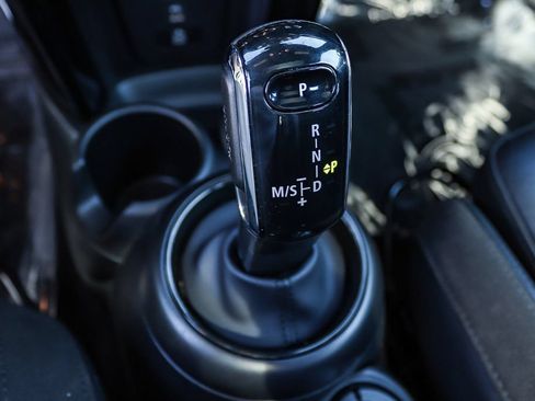 Used 2024 MINI Cooper S FWD image 23