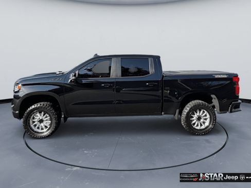 Used 2026 Chevrolet Silverado 1500 LT Trail Boss w/ LT Trail Boss Premium Package AWD/4WD image 8