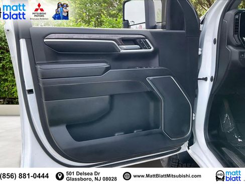 Used 2024 Chevrolet Silverado 2500 LTZ image 24