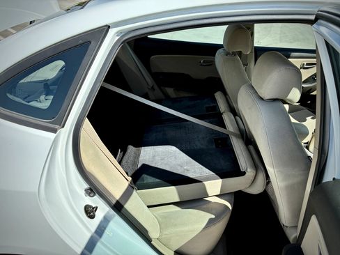 Used 2007 Hyundai Elantra GLS FWD image 33