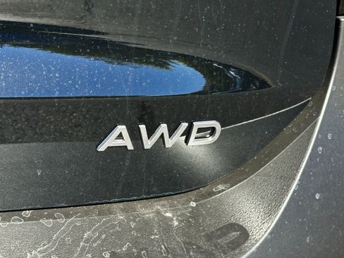 New 2026 Nissan Kicks SV AWD/4WD image 10