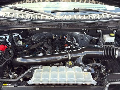 Used 2024 Ford Expedition Limited RWD image 36