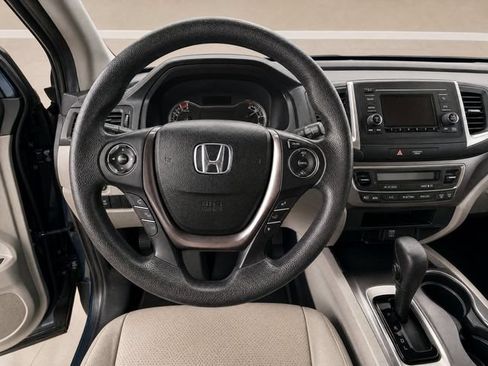 Used 2016 Honda Pilot LX image 15