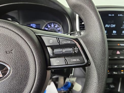Certified 2022 Kia Sportage LX image 25