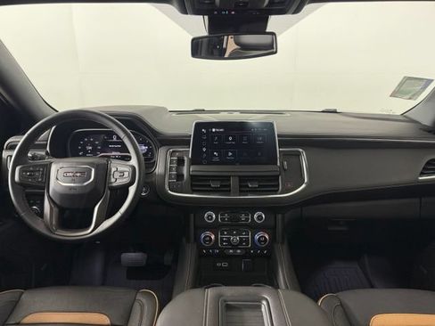 Used 2023 GMC Yukon AT4 w/ AT4 Premium Package AWD/4WD image 34