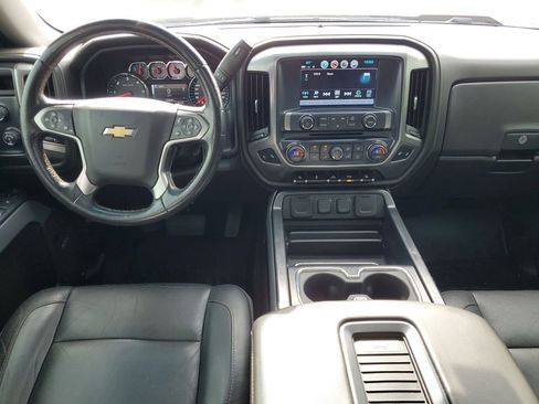 Used 2018 Chevrolet Silverado 1500 LTZ image 22
