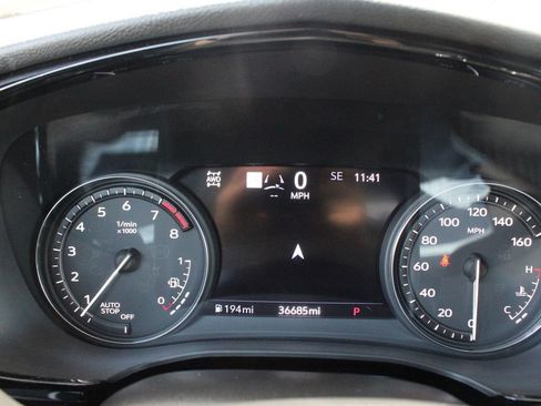Used 2022 Cadillac XT6 Sport w/ Technology Package AWD/4WD image 35