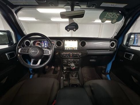 Used 2021 Jeep Wrangler Unlimited Sahara AWD/4WD image 20