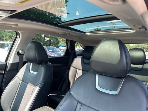 Certified 2023 Hyundai Tucson Limited AWD/4WD image 22