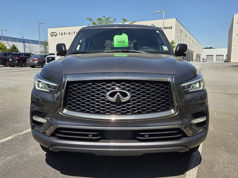 Used 2024 INFINITI QX80 Sensory image 2